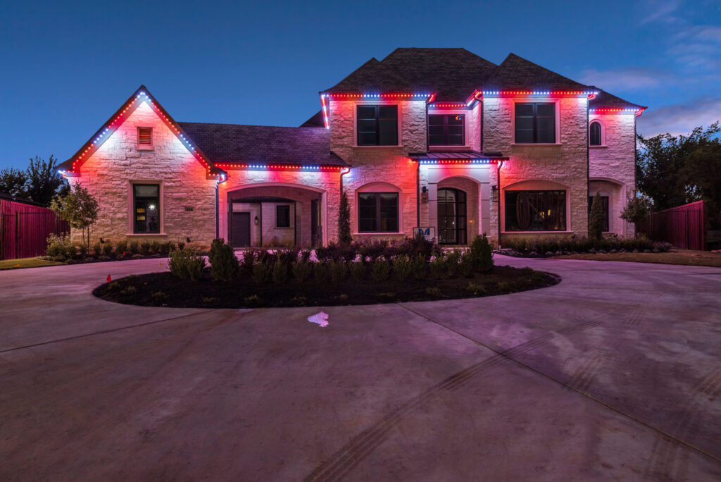 Track Lights Outdoor – Ideal for Holidays Like Christmas